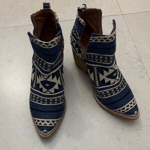 JEFFREY CAMPBELL ANKLE BOOTS